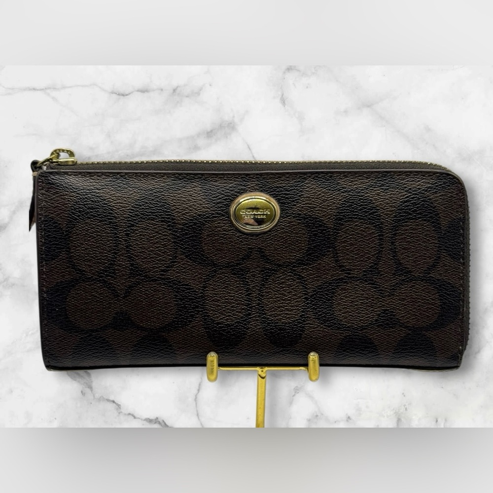 Coach Monogram 3/4 Zip around /full size Wallet